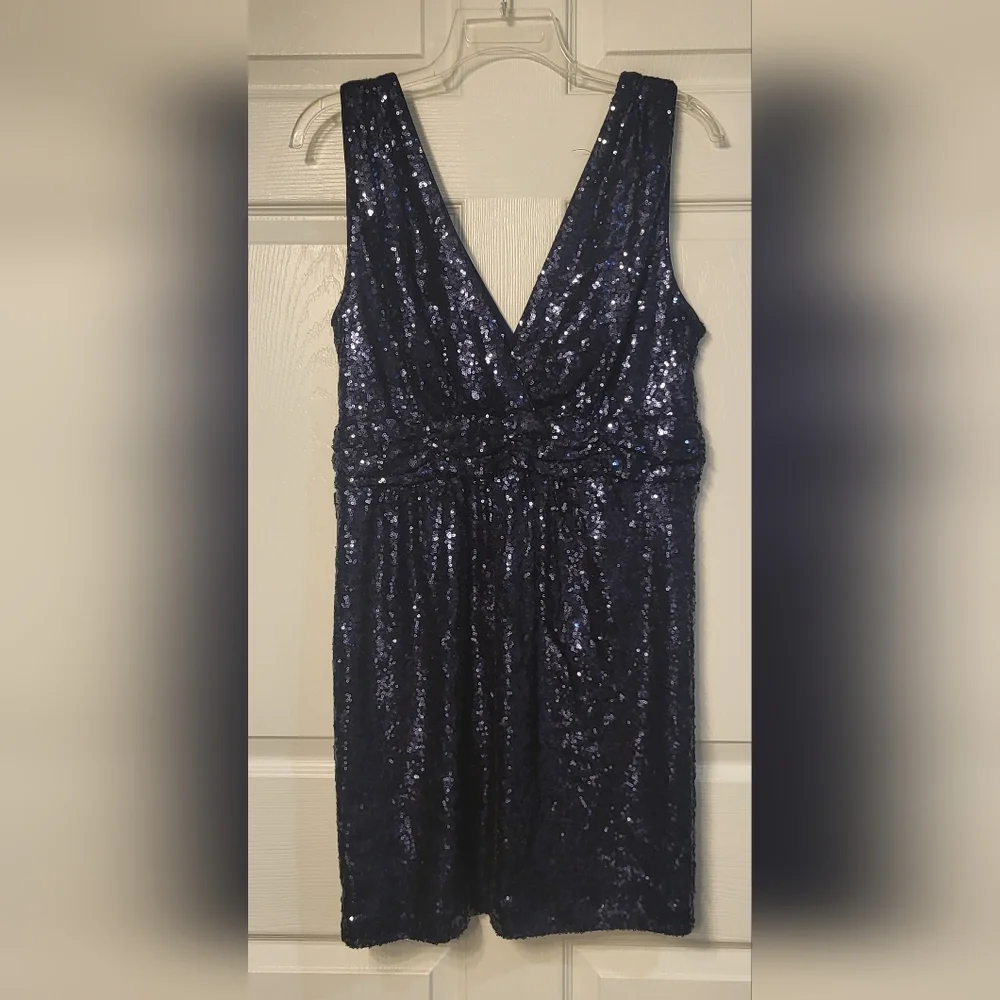 Lulus navy blue